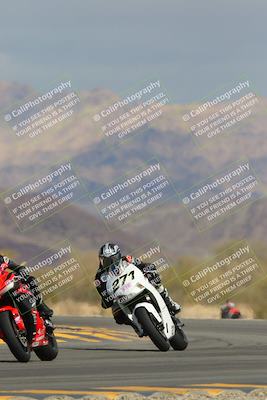 media/Feb-23-2023-Racers Edge (Thu) [[45c9a79e62]]/B Group/Session 2 (Turn 14)/
